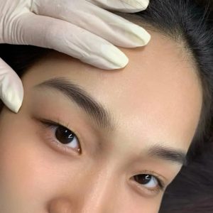 Điêu khắc chân mày Hairstroke siêu thực